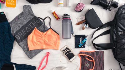 أغراض لا يمكنكِ الاستغناء عنها في حقيبة الجيم.. تعرفي عليها