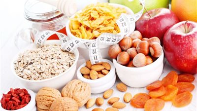 إزاى تعرفى السناك الصحى.. خبيرة تغذية تجيب 