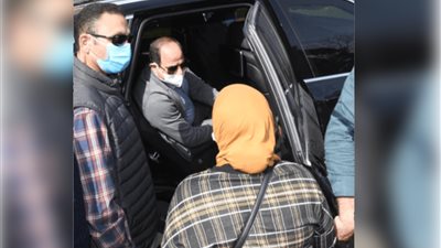 صُدفة تقلب موازين الجدة.. «سعاد» تنتظر أحفادها.. والرئيس السيسي يُفاجئها