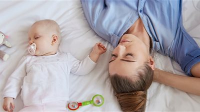 سنة أولى« أمومة» مشاعر مختلطة وأجمل أعوام العمر قضاء