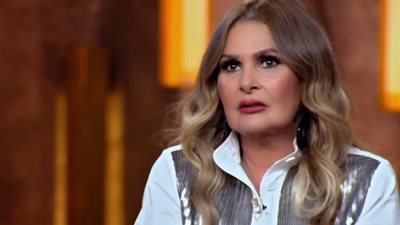 عيد الأم 2021| يسرا في رسالة لوالدتها: وحشتيني يا حتة من روحي.. صورة