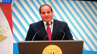 الرئيس السيسي للمرأة المصرية :أنت البطلة فى نجاح سياسات الدولة وخططها..فيديو