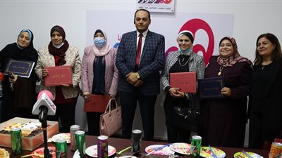 هير نيوز تكرّم طبيبات وممرضات من طليعة الجيش الأبيض..وخالد جودة: نُقدر دورِهنَّ الجليلِ وتضحياتهنَّ الثمينةِ 