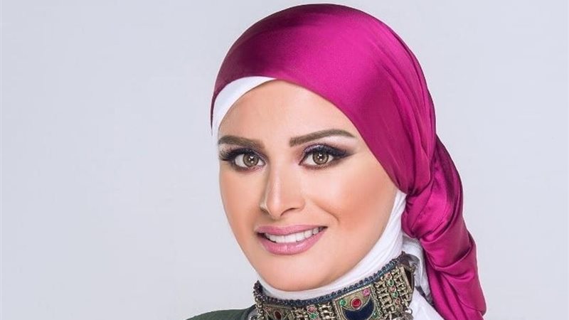 الإعلامية لمياء فهمي