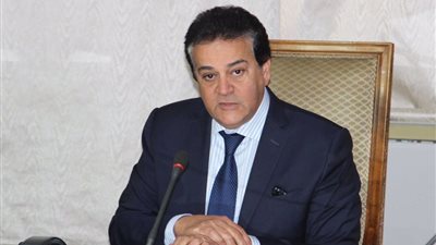 بعد تقلده الجائزة الذهبية.. محمود فهمي: الأنسولين الفموي أصبح حقيقة.. فيديو 