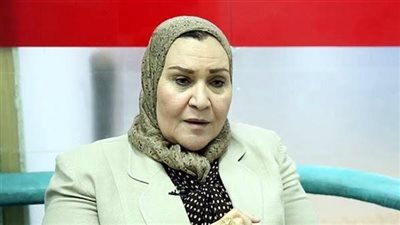 برلمانية تطالب بحملة إعلامية للتصدي لـ ختان الإناث والتحرش.. خاص