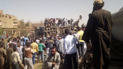 مليون ونصف من المنتخب واتحاد الكرة لضحايا حادث قطاري الصعيد 