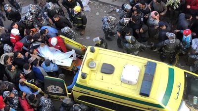 شاهدة عيان عن عقار جسر السويس المنهار: المشهد صعب للغاية 