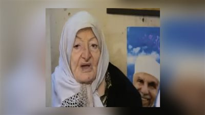 اسم على مسمى.. مبروكة 90 عاما: من يعمل يجد الخير