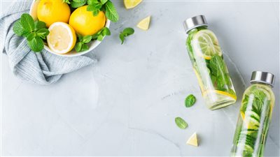 روشتة طبية لتخليص جسمك من السموم.. تعرفي عليها.. فيديو