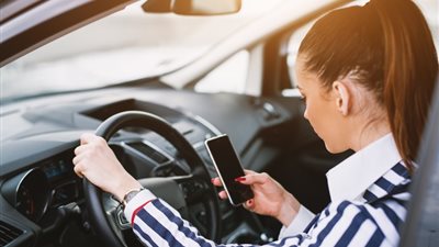 ماذا تقول الأبراج عن قيادة السيدات للسيارة؟ العقرب الأفضل