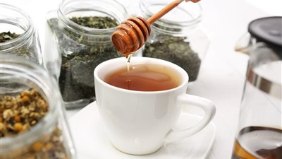  9 أعشاب تؤخر سن اليأس عند السيدات.. تعرفي عليها 