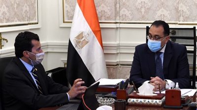 بعد الاحتفال باليوم الرياضي للمرأة المصرية.. مدبولي يستعرض تطوير المنشآت الرياضية