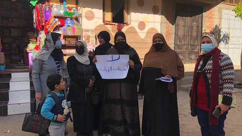 احميها من الختان