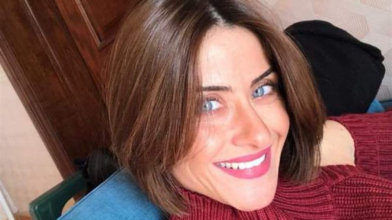 الفنانه هايدي كرم