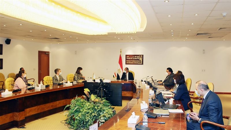 عمرو طلعت، وزير الاتصالات