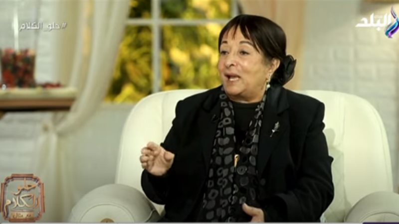 الفنانة سميرة عبد