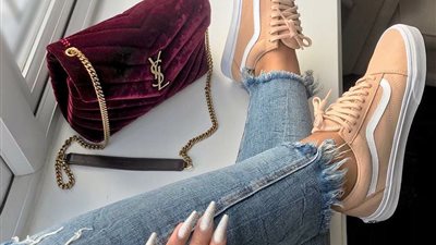 موضة ربيع 2021.. 4 أجمل موديلات أحذية تناسب بنات الجامعة