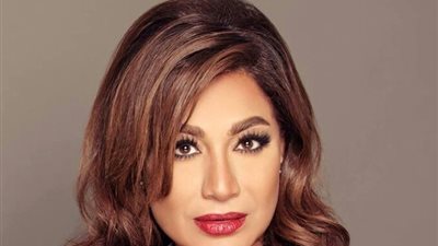 بسمة وهبة عن حفل زفاف ابنها: «أم العريس محتاسة» (فيديو) 