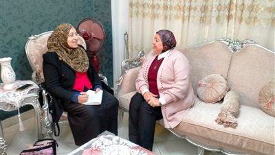 مسيرة نجاحات داخل الأحياء.. «هير نيوز» في منزل عزة الشريف: «شوفت الموت قدام عنيا»