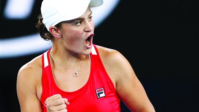 آشلي بارتي تحافظ على الصدارة.. أفضل 10 لاعبات تنس في العالم