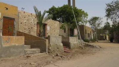 أسرة ممرضة تتهم مجهولين بنبش قبرها وإحراق جثتها بحلوان