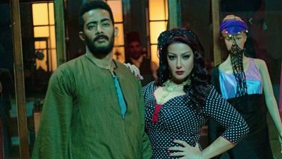 محمد رمضان يُغازل سمية الخشاب: «فاتنة القاهرة»