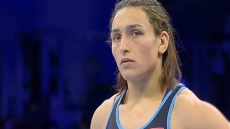 بطلة المصارعة الرومانية