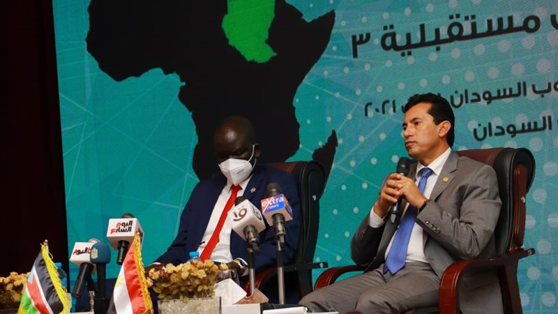 افتتاح فعاليات مؤتمر