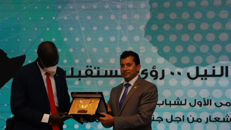 الدكتور أشرف صبحي