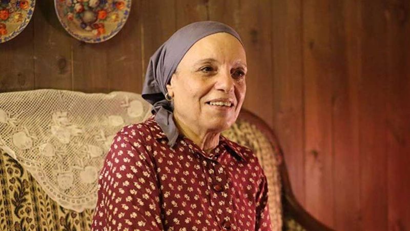 الفنانة عارفة عبد