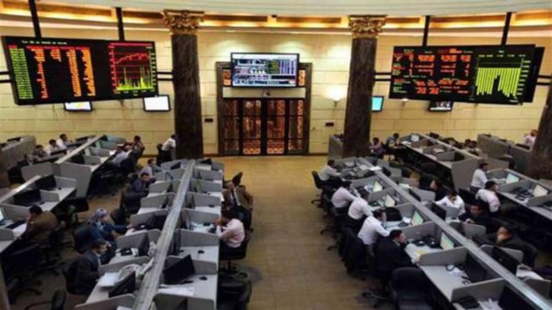 تباين مؤشرات البورصة