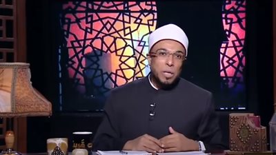 متصلة: «والدي تركنا واحنا صغيرين».. وشيخ: «أعصري على نفسك لمونه».. فيديو