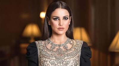 مسلسلات رمضان 2021| درة تدافع عن مسلسل الملك: «اللي ميعجبوش ميتفرجش»