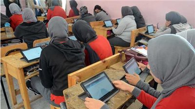 أولياء الأمور يرفضون الاختبارات التجريبية للثانوية: «مرمطة للطلاب»