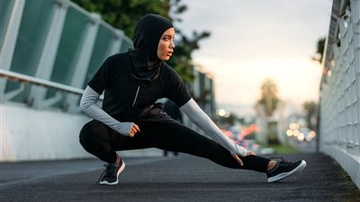 أشهر ماركات ملابس الرياضة للفتيات 