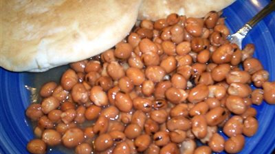 طريقة تدميس الفول لـ سحور رمضان .. فيديو