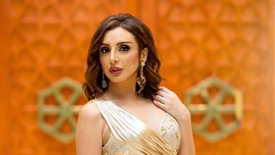 أنغام تُهنئ جمهورها بحلول شهر رمضان