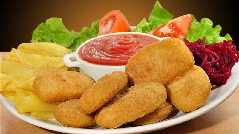 طريقة عمل ناجتس الدجاج