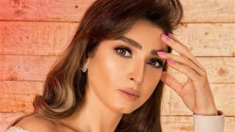 الفنانة روجينا