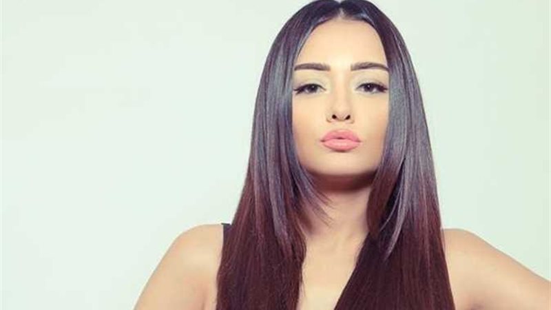 الفنانة راندا البحيري