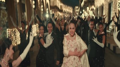 شريهان تعود بعد غياب 28 عامًا وتتصدر الـ«تريند» أول رمضان.. فيديو