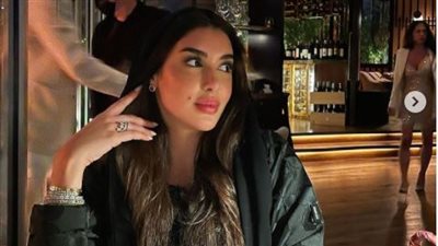 ياسمين صبري تستقبل رمضان بإطلالة خليجية ومجوهرات ثمينة