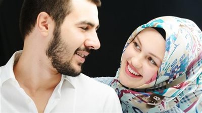 ضوابط زينة المرأة لزوجها في نهار رمضان