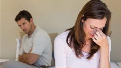 بيصرف فلوسه على الستات.. صابرين لـ محكمة الأسرة: «جوزي سايبنا جعانين»