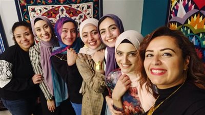 حكاية 5 بنات في مهمة لإحياء التراث المصري القديم.. فيديو