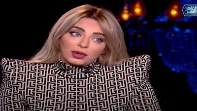  4 لاعبين طلبوا الزواج من مي حلمي ..وتعترف: الخيانة أوصلتني للإنتحار