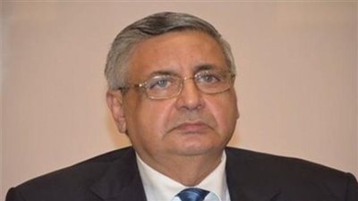 إصابات كورونا تدق ناقوس الخطر.. ومستشار الرئيس يحذر من التجمعات (فيديو)