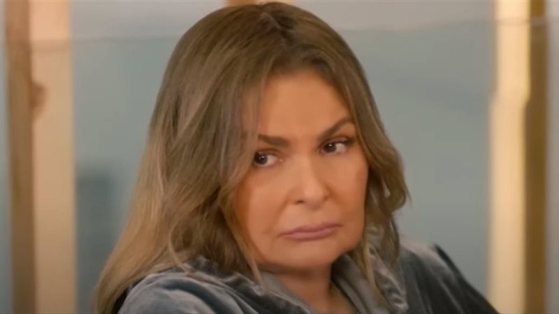 مسلسل حرب أهلية الحلقة