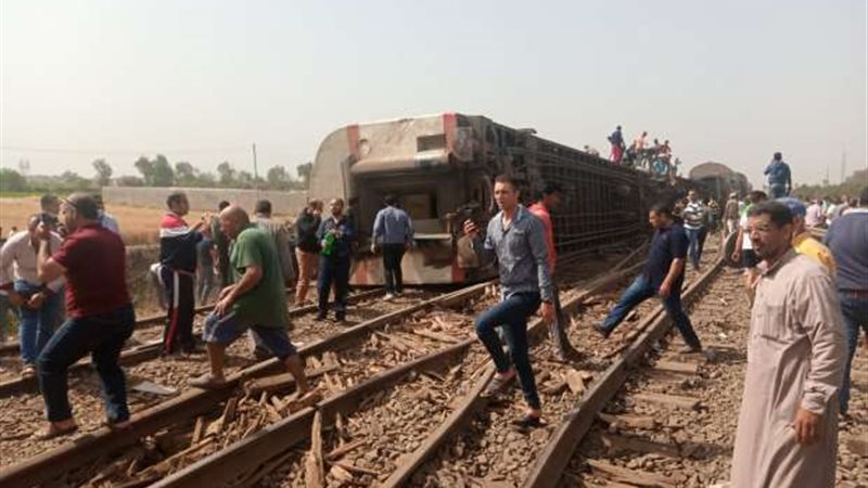 صور حادث قطار طوخ